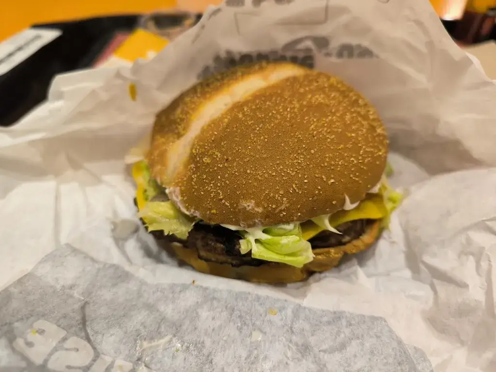 Burger King_Guipavas_slider_image_3