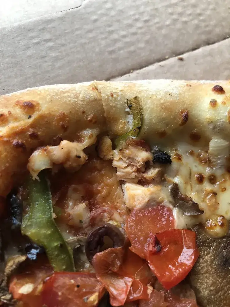 Romain Berly_Domino's Pizza Guipavas - Coataudon_Guipavas_review