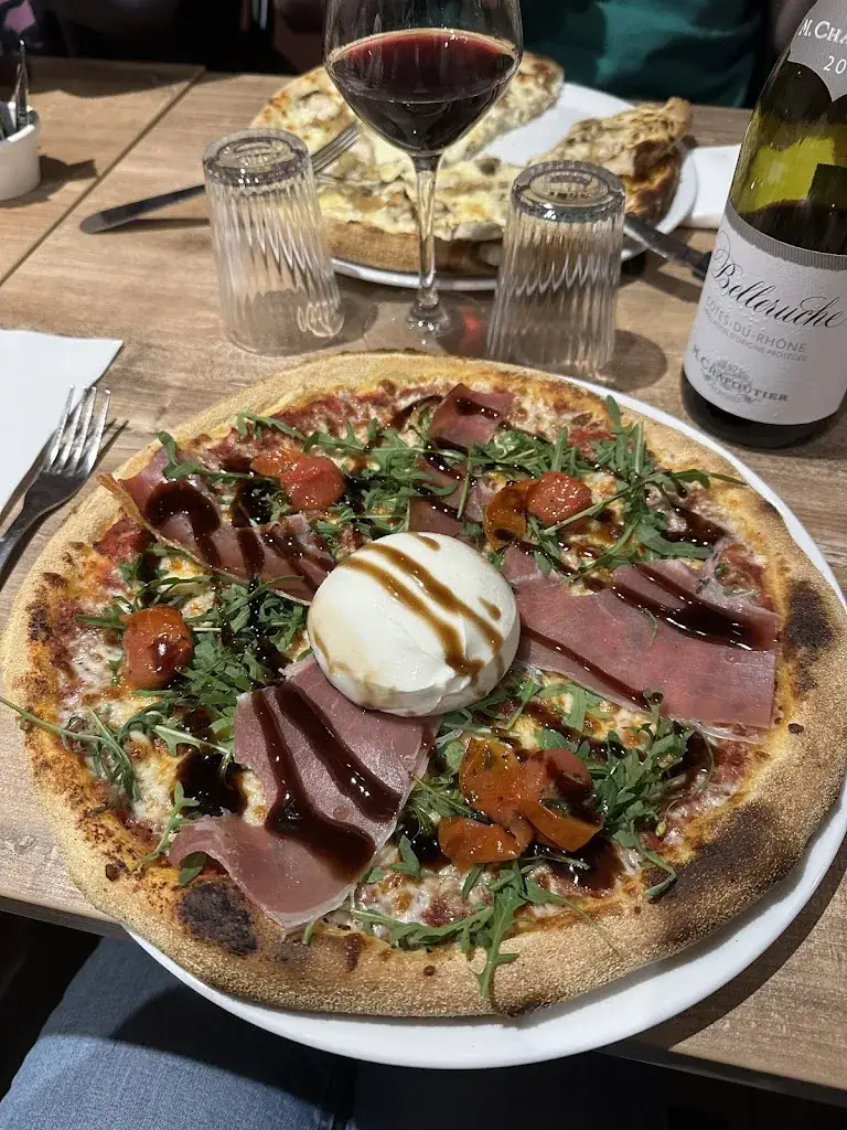 Restaurant - Pizzeria La Trattoria Besse_Besse-et-Saint-Anastaise_slider_image_2