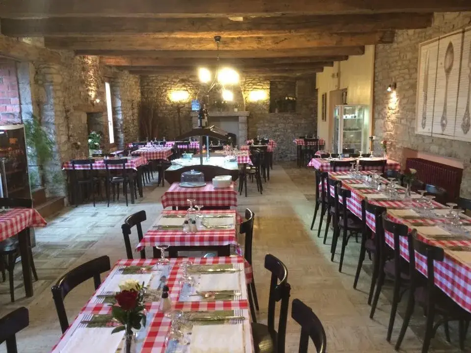 L'Escale. Charlotte et Sebastien_Locmalo_slider_image_1