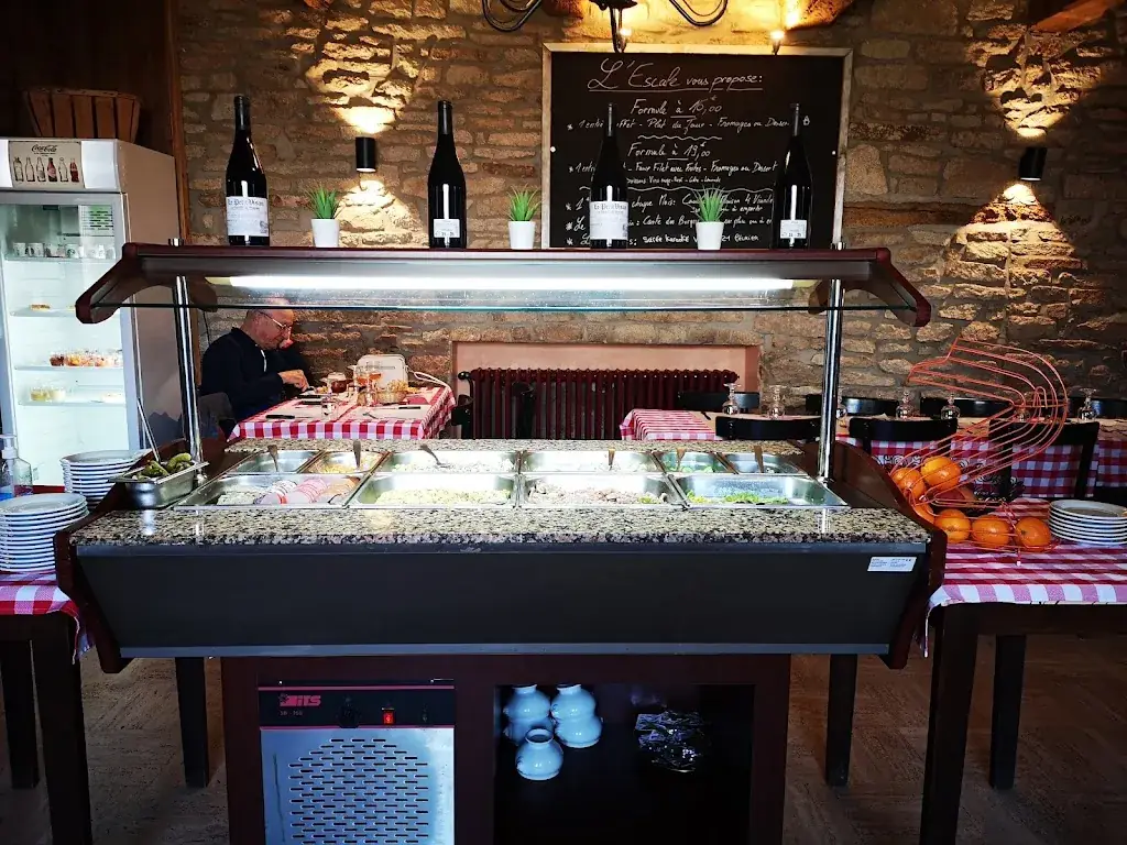 L'Escale. Charlotte et Sebastien_Locmalo_slider_image_3