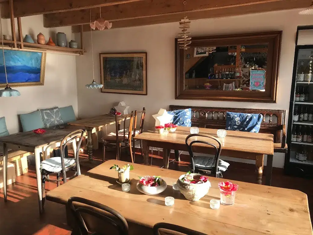 Les yeux dans l'eau restaurant in Crozon