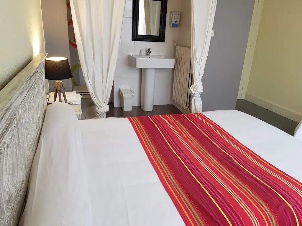 Hôtel Restaurant de l'Avenue_Landivisiau_slider_image_2