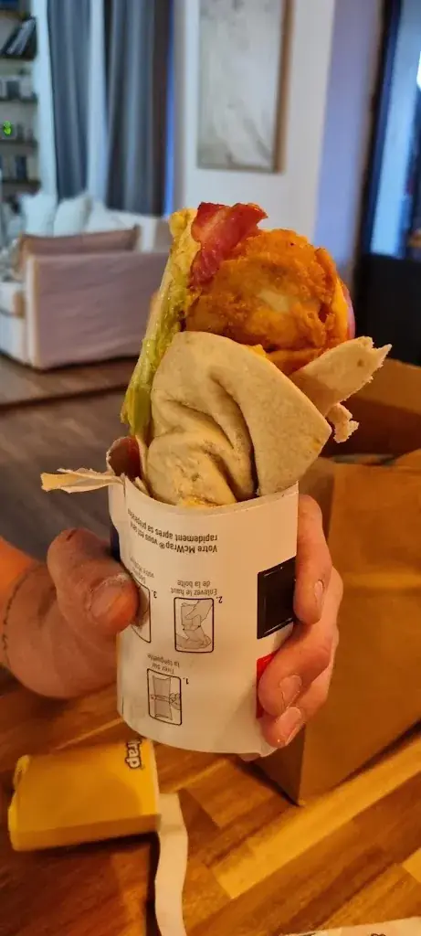 Menu_McDonald's_Landivisiau_image_7