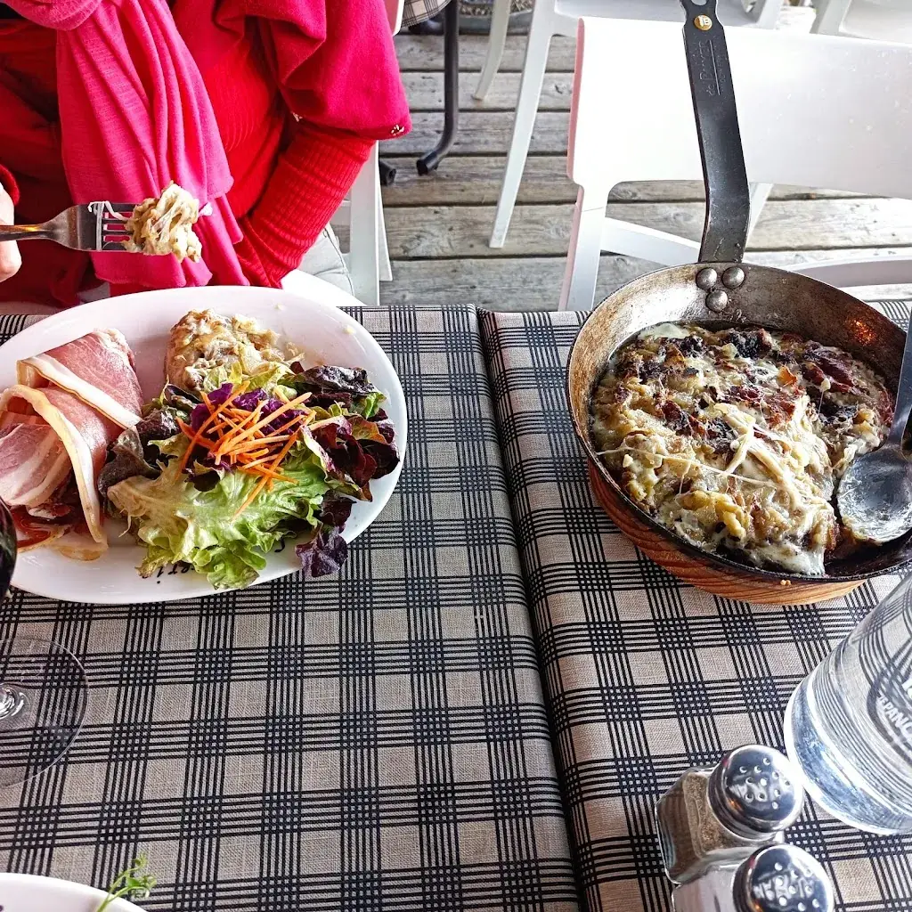 Menu_Restaurant la Bergerie Super Besse_Besse-et-Saint-Anastaise_image_6