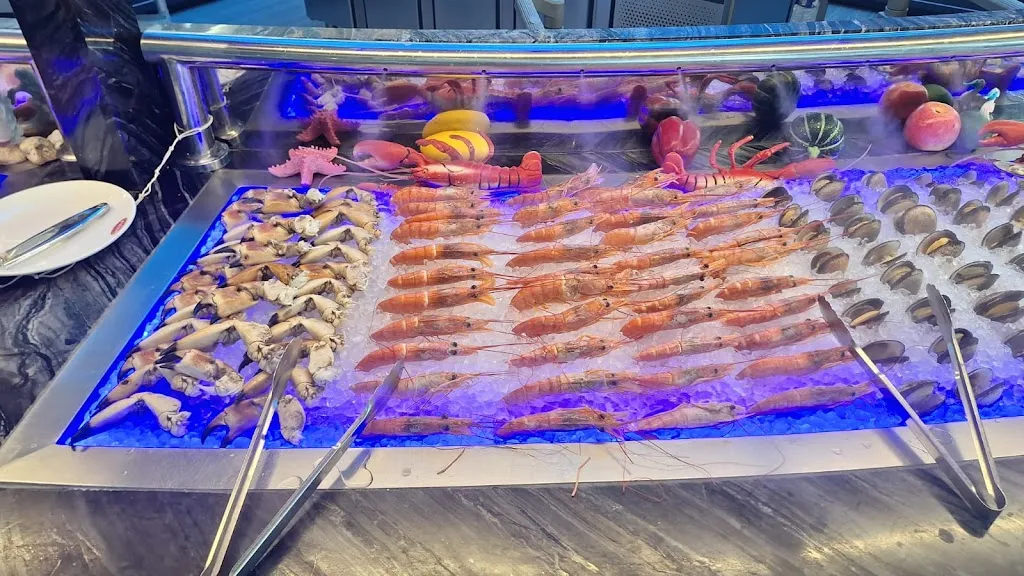 Tracey Twist_Fujin Langueux_Langueux_review