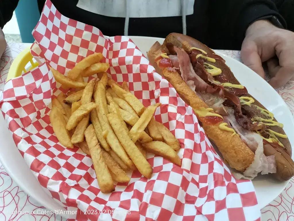 Menu_Holly's Diner_Langueux_immagine_9