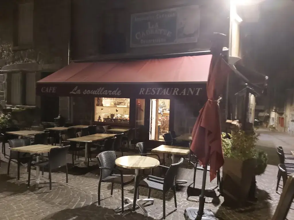 Mike Scythrax_La Souillarde_Besse-et-Saint-Anastaise_reseña