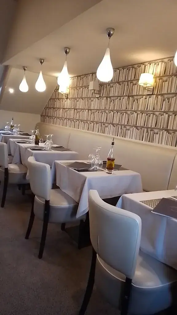 La Tour de Pizz restaurant in Lamballe