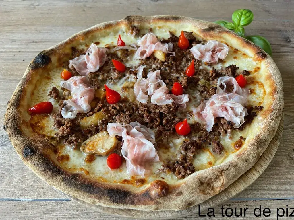 La Tour de Pizz_Lamballe_slider_image_2