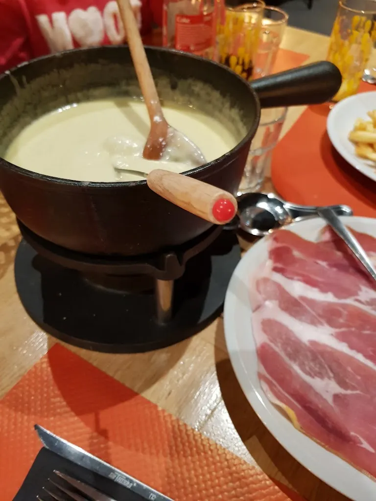 Menu_BRASSERIE LES PLANCHES_Besse-et-Saint-Anastaise_image_9