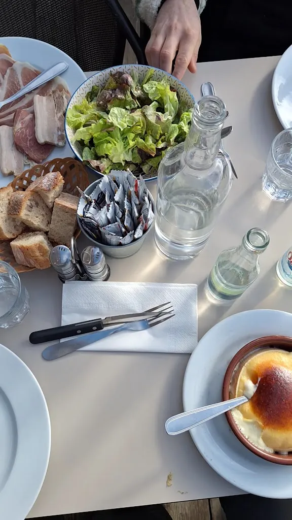 BRASSERIE LES PLANCHES_Besse-et-Saint-Anastaise_slider_image_2