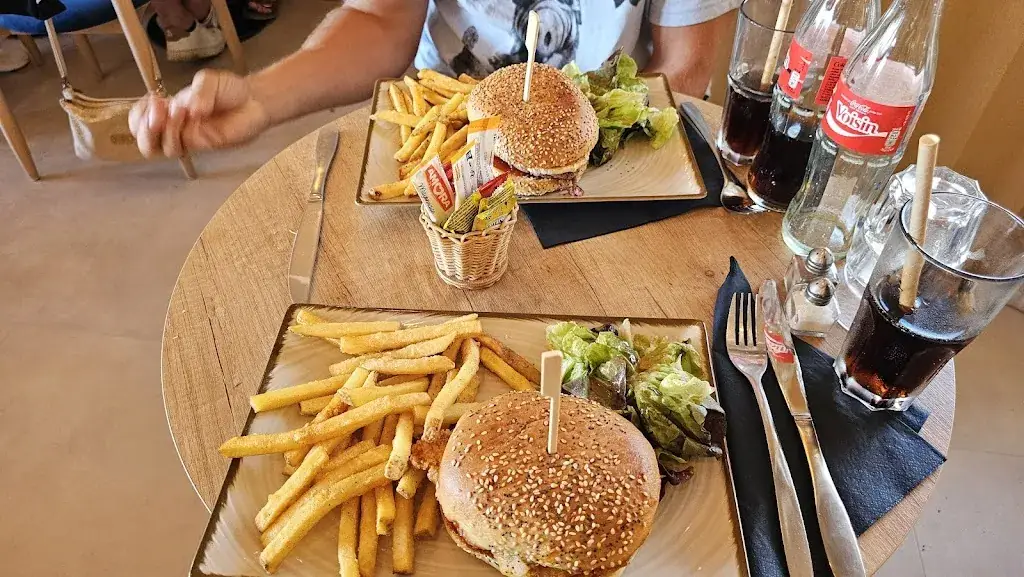 Carola Schäfer_Douce folie_Lamballe-Armor_review