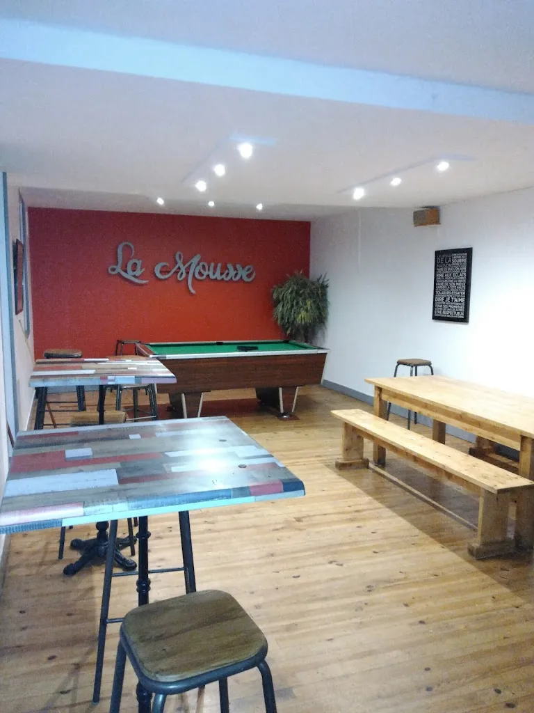 Bambi Chette_La Mousse_Lannilis_review