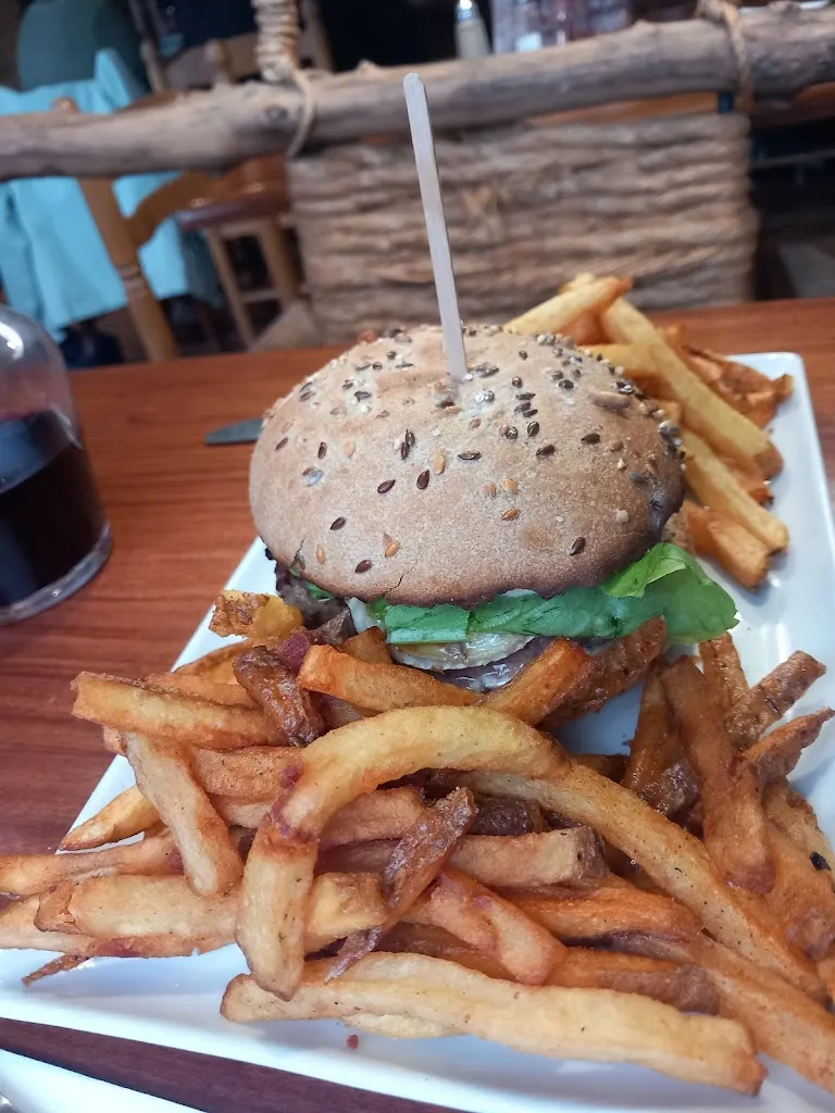 Fabien Lacombe_Crêperie, Pizzeria, Burgers du Pont de Paluden_Lannilis_review