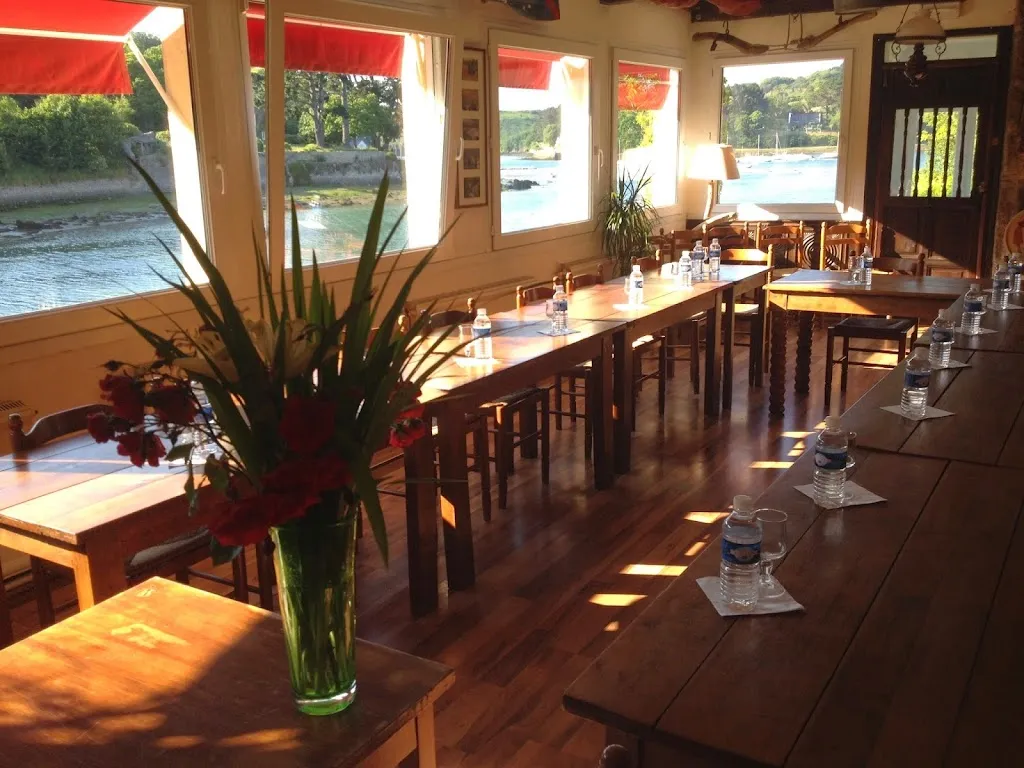 Crêperie, Pizzeria, Burgers du Pont de Paluden ristorante a Lannilis