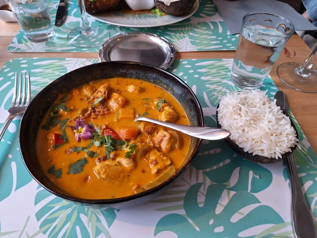 Bisola M_Au lac du Drennec restaurant_Commana_review