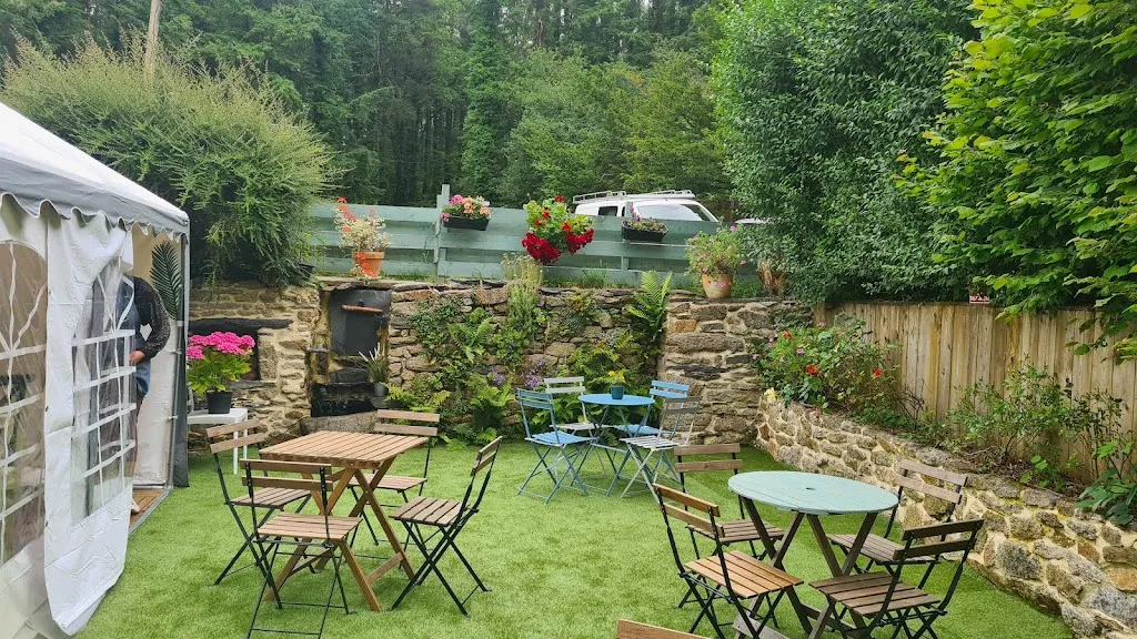 Au lac du Drennec restaurant restaurant in Commana