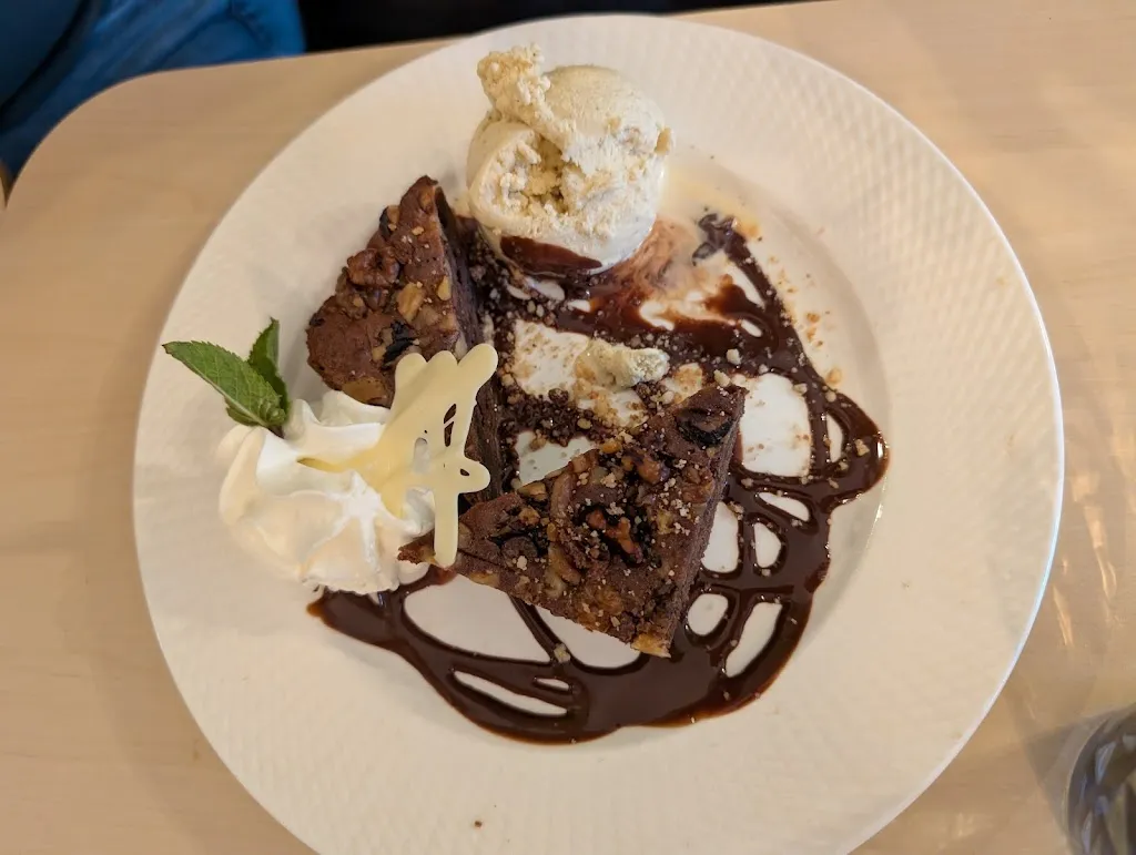 DJ Oggel_L'Essentiel_Lanvollon_review