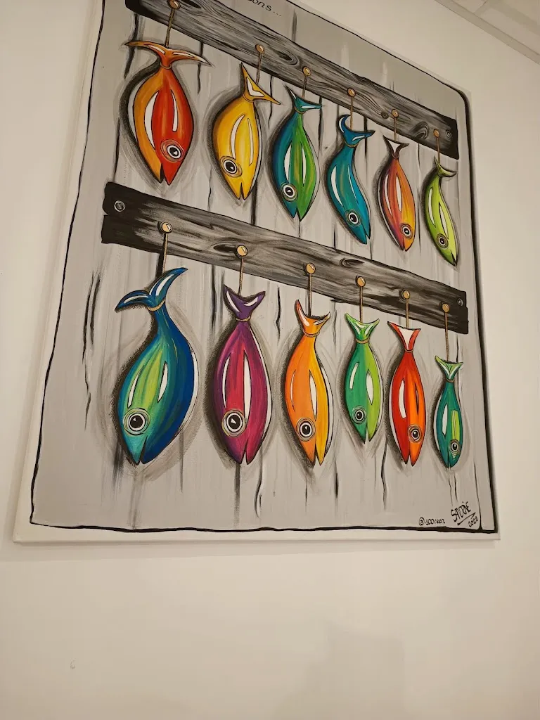 Aname Hamlyn_Le Thon Qui Rit_Faouët_review