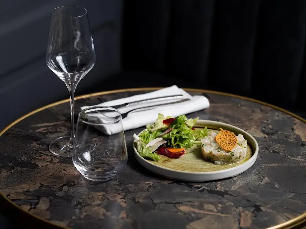 Dwelling Hôtel La Croix D'or_Faouët_slider_image_2