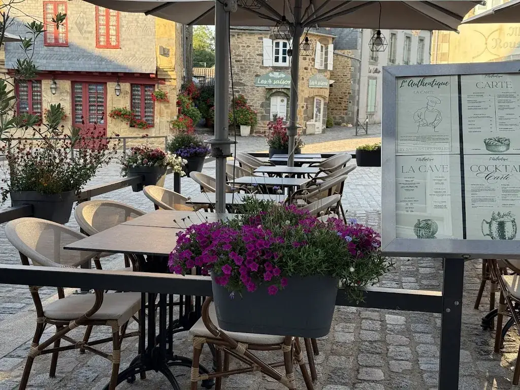 L'Authentique Restaurant in Faou