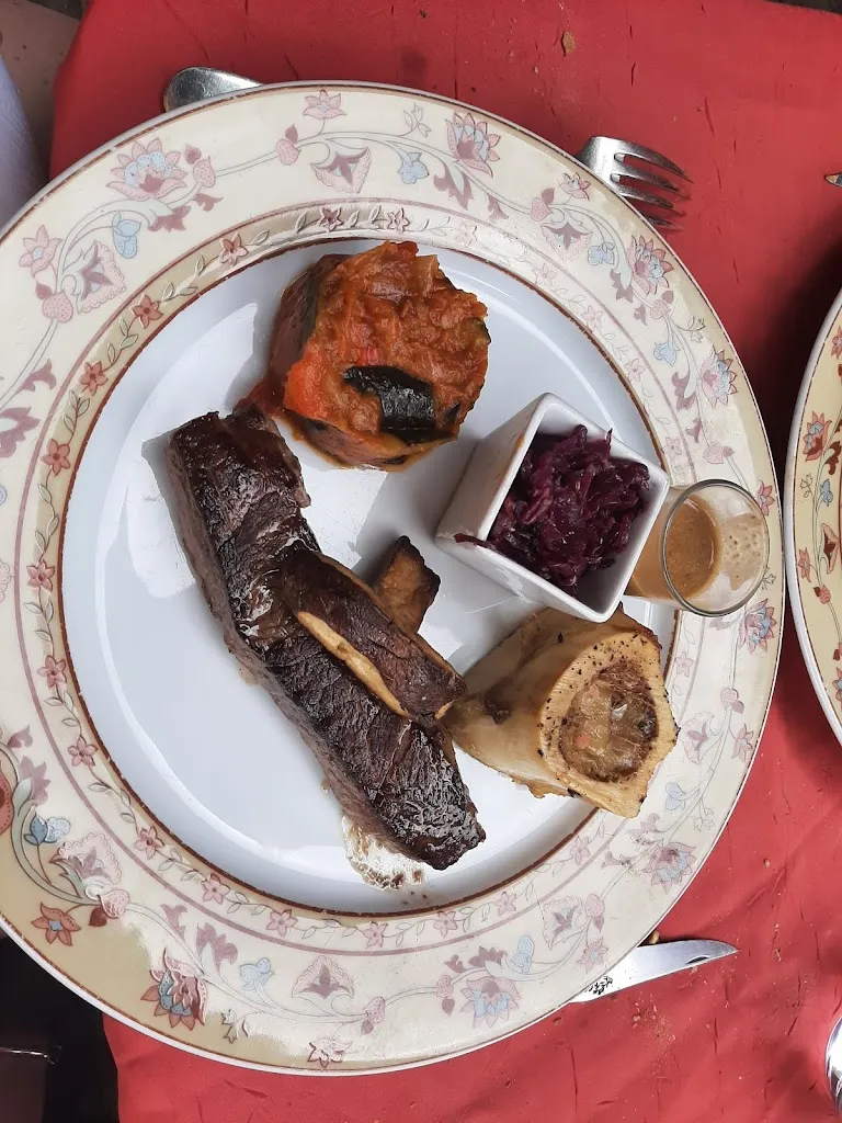 Menü_Hostellerie du Beffroy_Besse-et-Saint-Anastaise_Bild_9