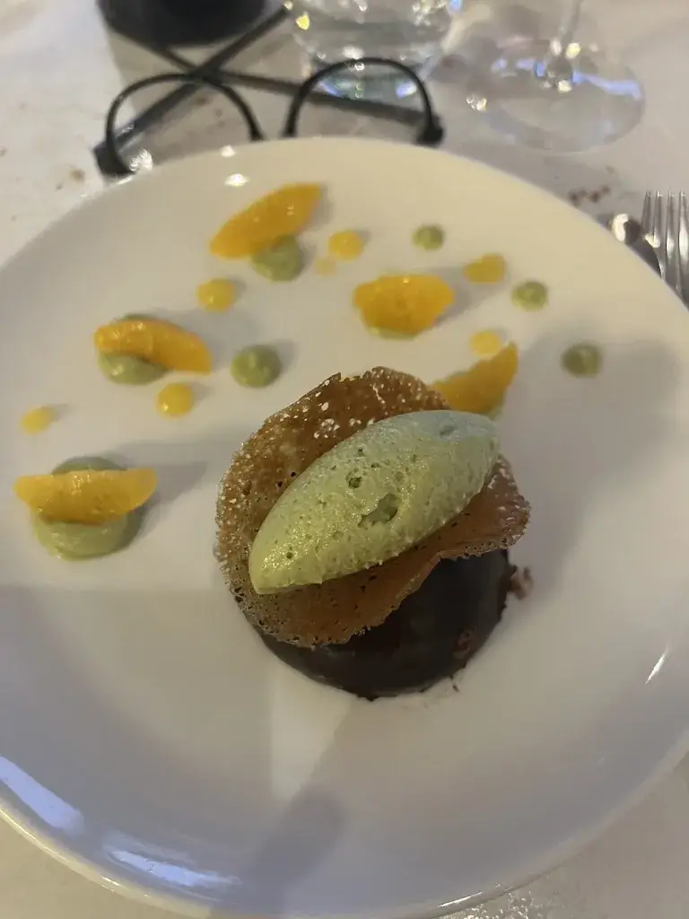 Juliette Grulier_Restaurant La Corniche_Conquet_review