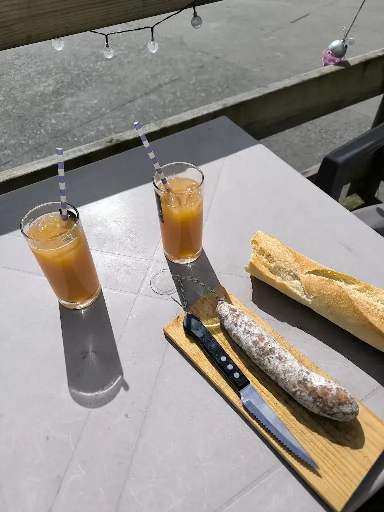 Aux dés Pipés_Fœil_slider_image_2