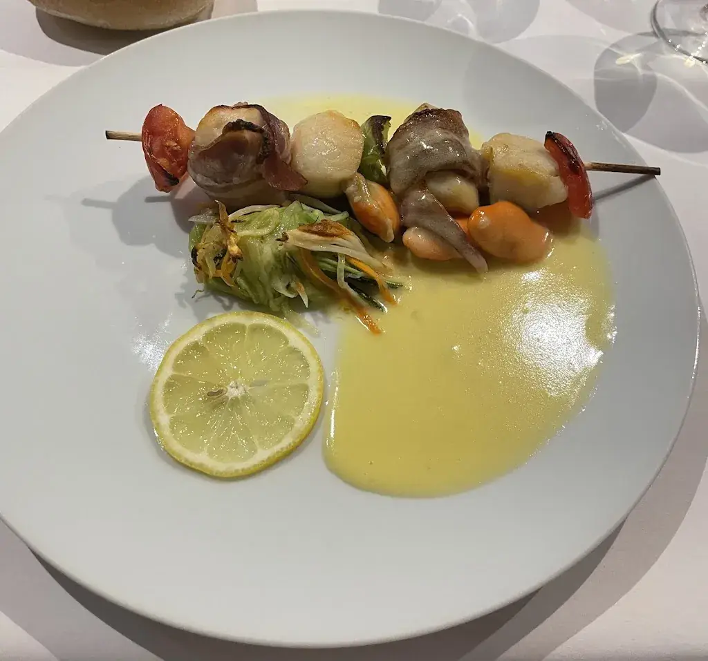 Restaurant de la Vallée_Quintin_slider_image_2