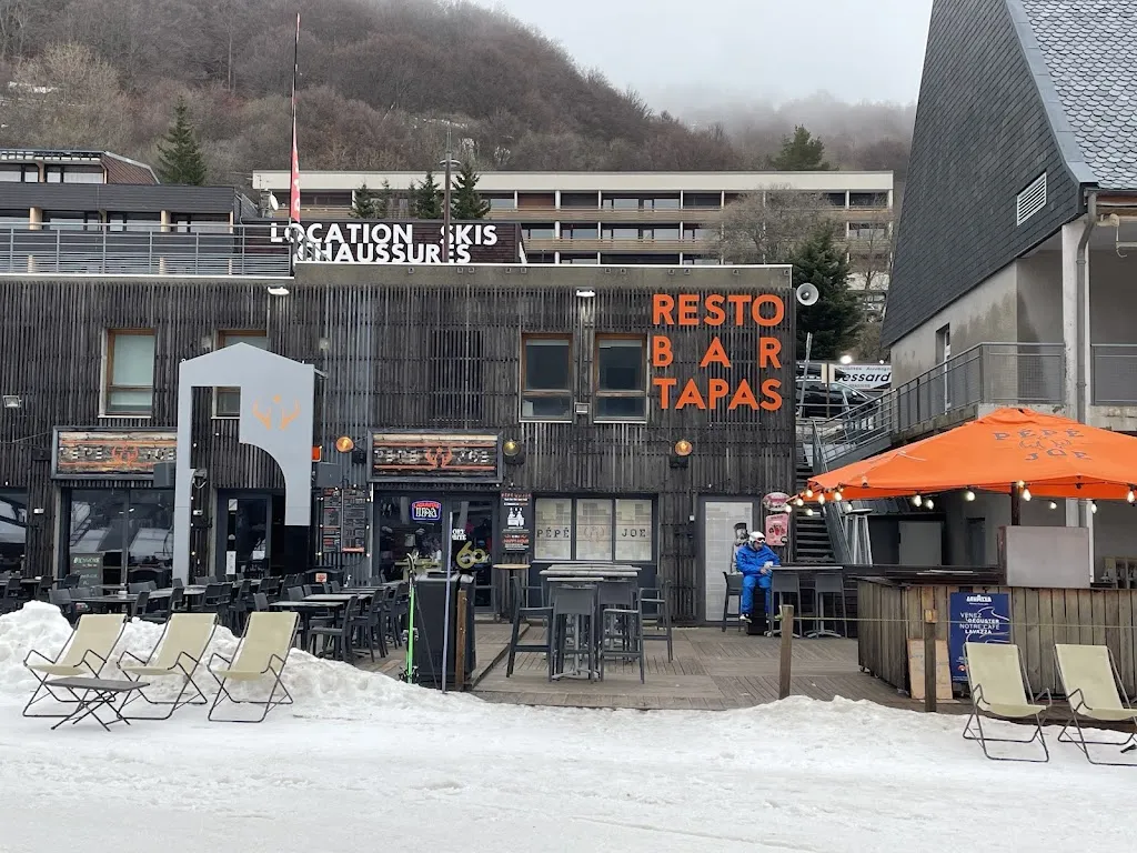 Xavier DeRGL_Pépé Joe_Besse-et-Saint-Anastaise_review