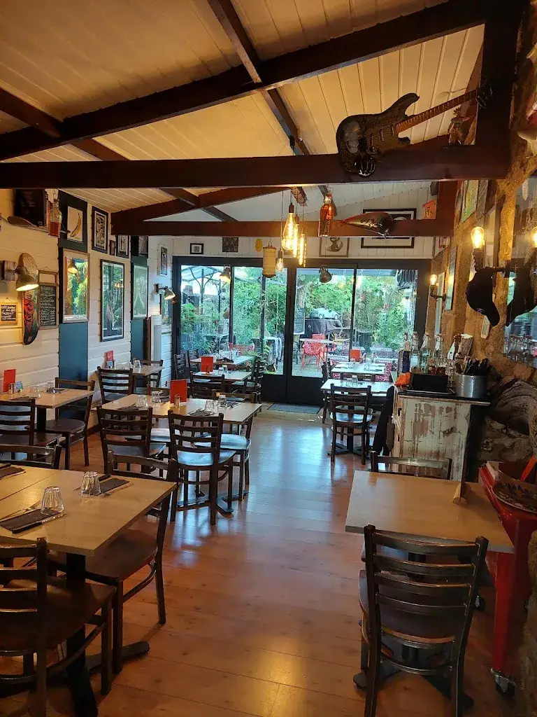 flo' n'co_Café des Chasseurs_Quintin_recensione