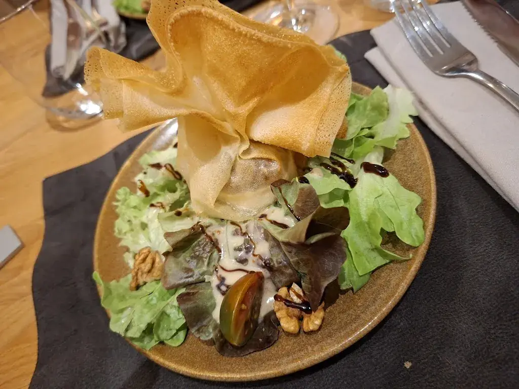 Isabelle CLAUX_Hotel Restaurant Piscine Le Clos_Besse-et-Saint-Anastaise_review