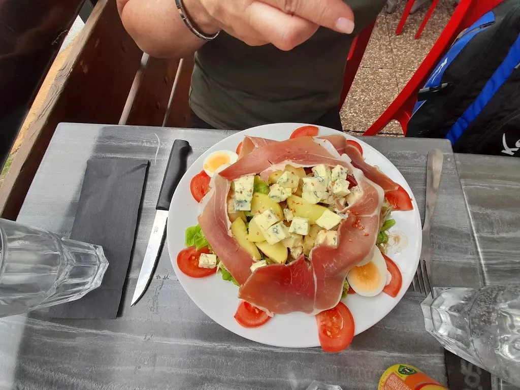 Restaurant Le Paillaret_Besse-et-Saint-Anastaise_slider_image_2