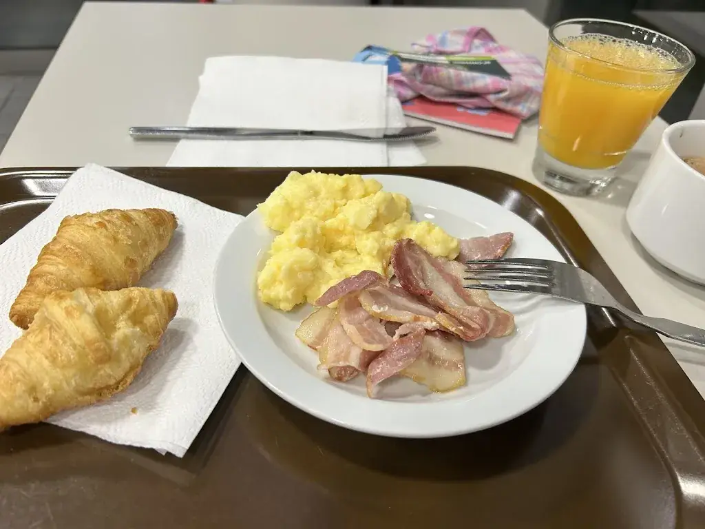 Cee Cee_B&B HOTEL Bordeaux Langon_Langon_recensione