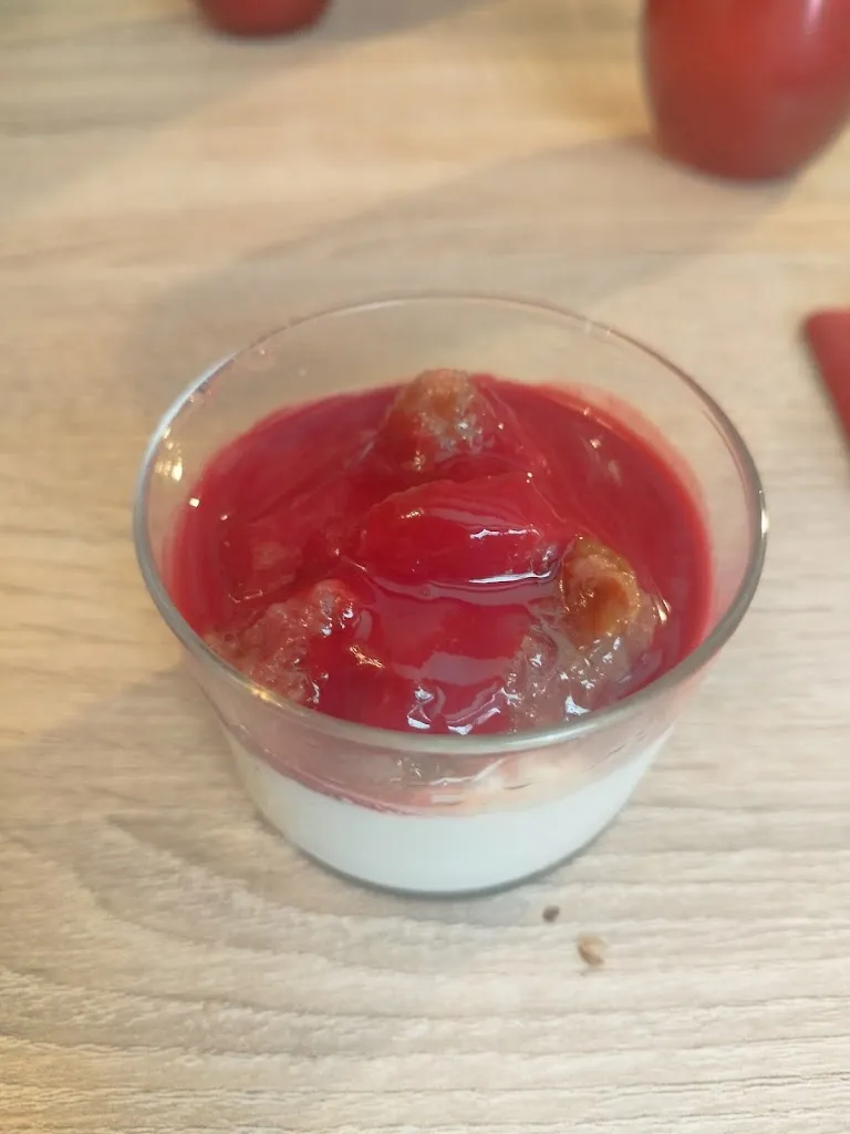 Zhendong WU_Le Saint Louis : Restaurant en Centre-Ville de Dinan (Repas de Groupe)_Dinan_review