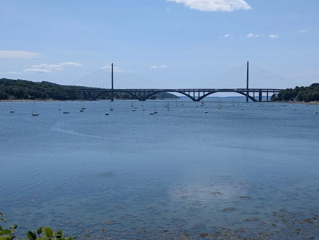 Ynse Algra_Le café de la Cale_Relecq-Kerhuon_review