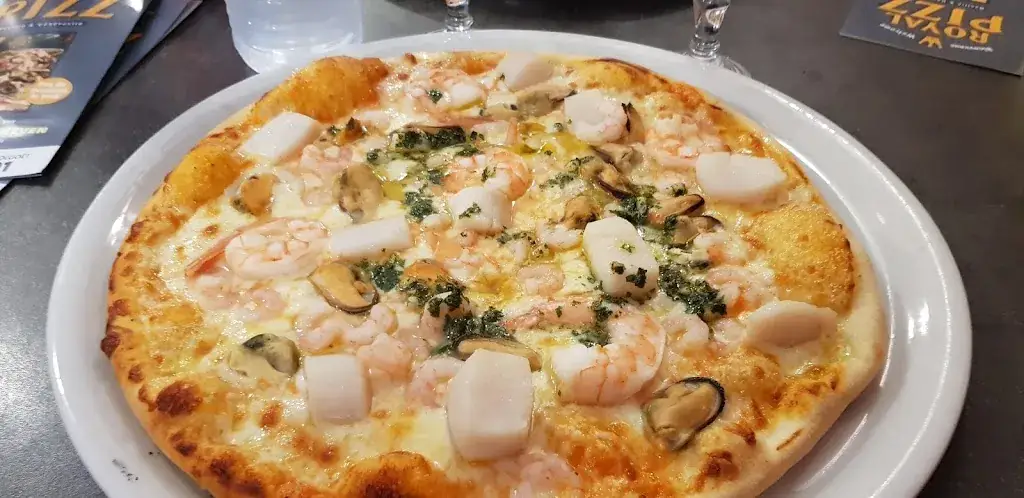 Babeth Duthoy_Royal Pizz_Folgoët_review