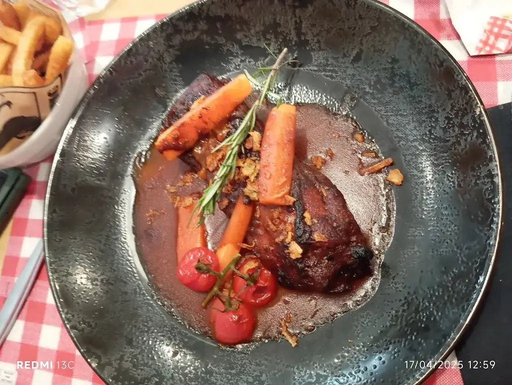 Celine Debout_Le Bistrot De Papa_Lesneven_review