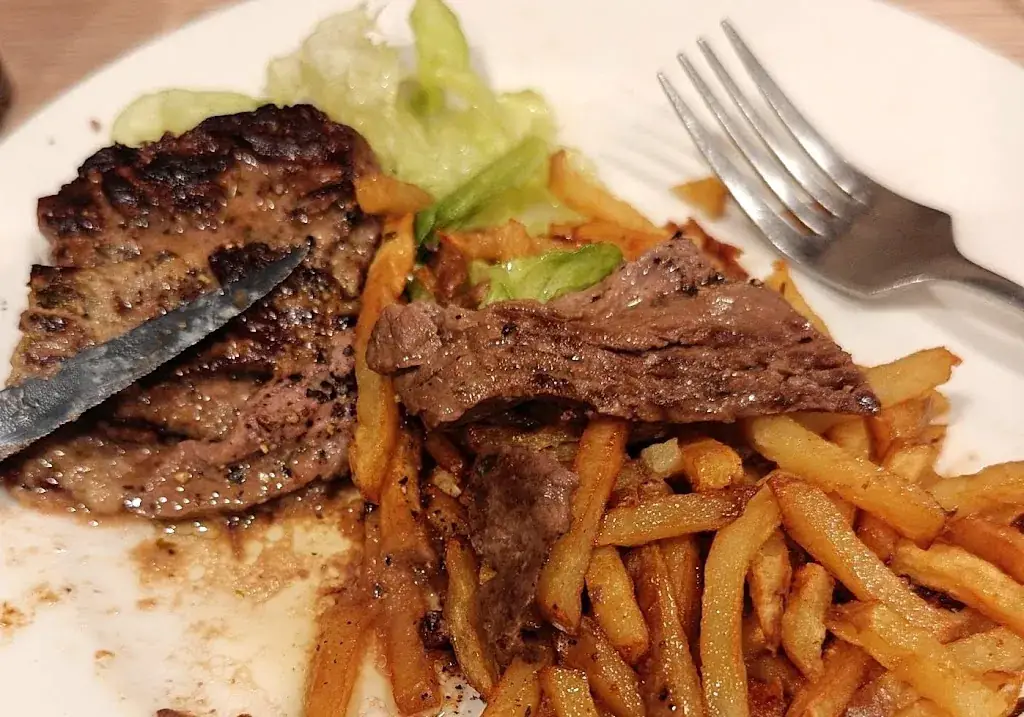 %ylan %orvan_La Gare_Lesneven_Bewertung