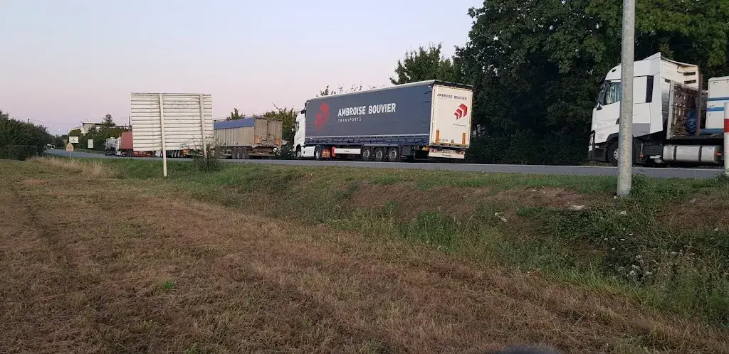 Skarlett Roz_Le Comptoir_Rheu_review