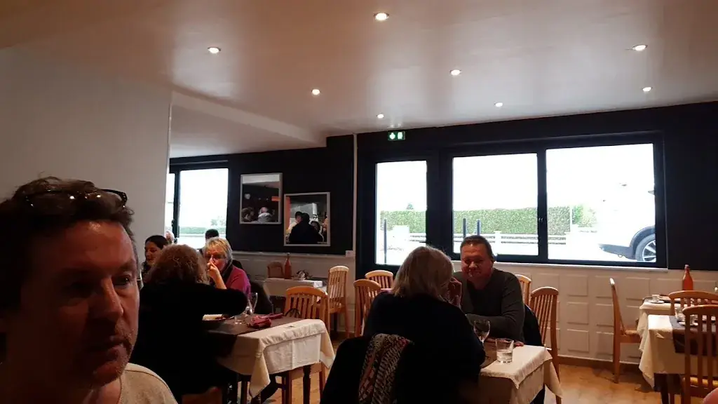 Le Feu de Bois ristorante a Rheu