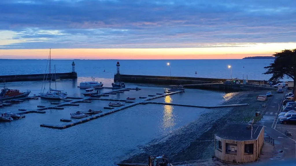 Brittany Grand Hotel_Palais_slider_image_2