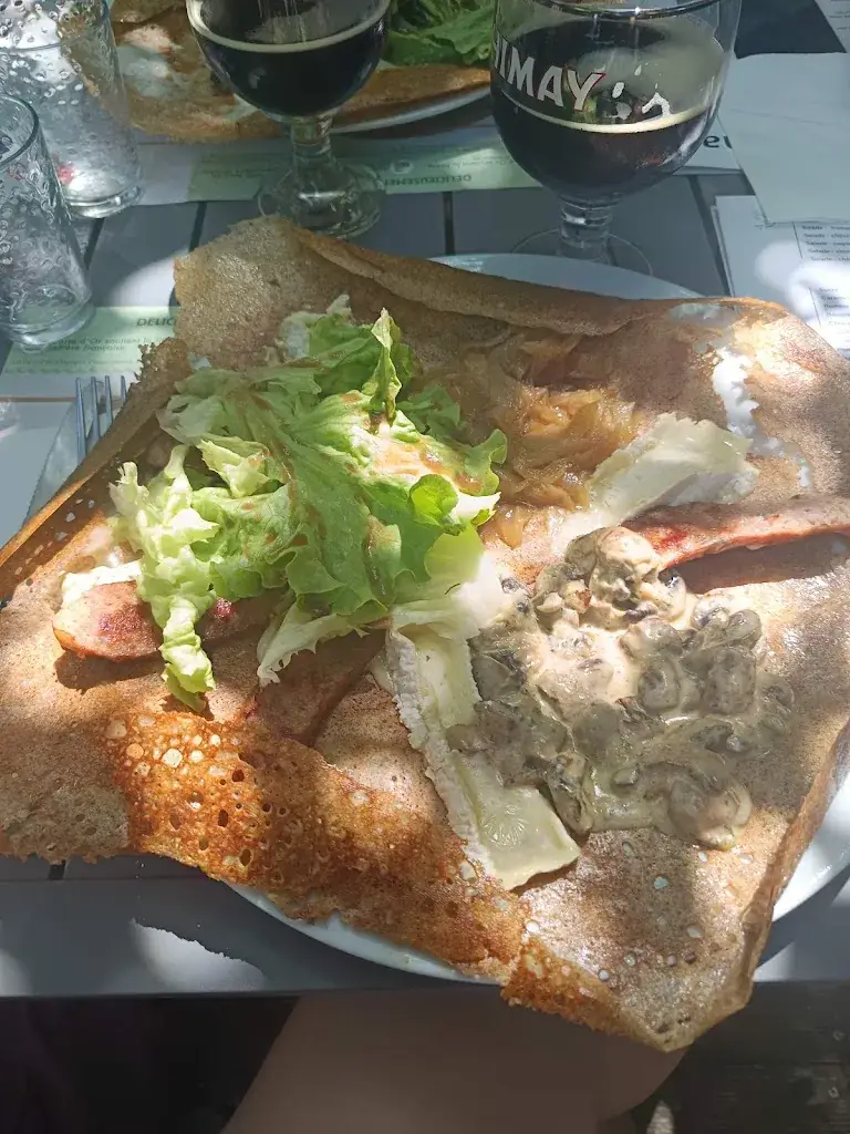 J L_La Paloma_Palais_review