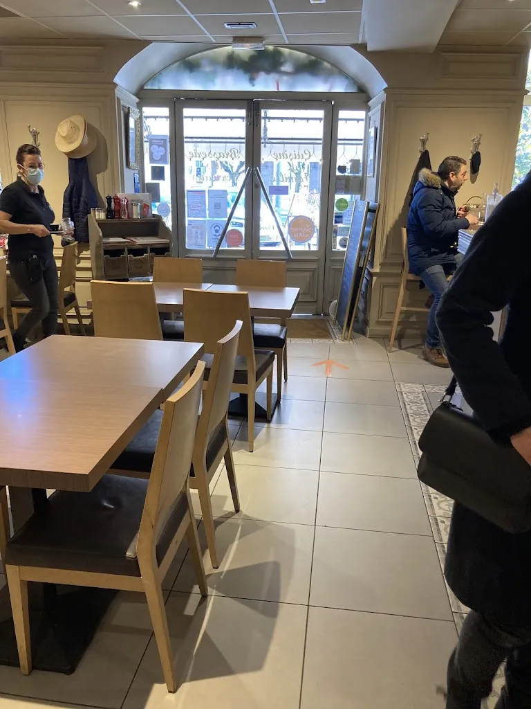 Jean de Stoppani_Restaurant Brasserie des Terreaux_Belley_recensione