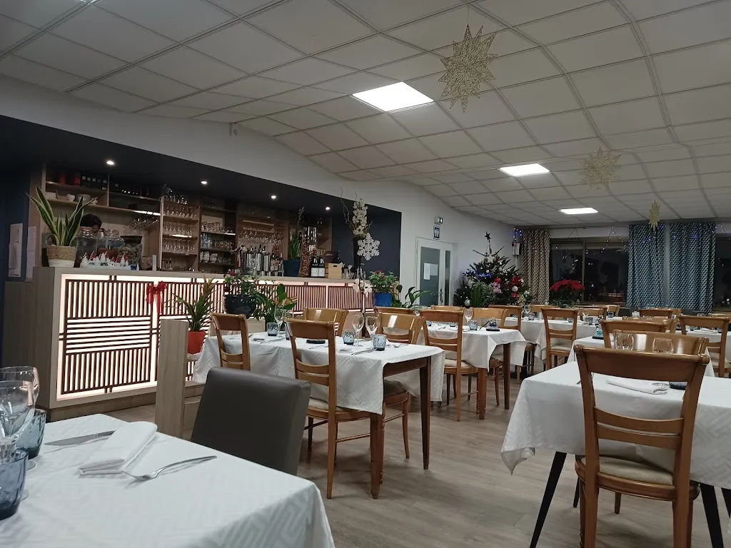 Restaurant Le Bretagne_Vivier-sur-Mer_slider_image_1