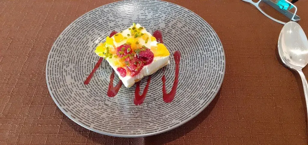 Menu_Restaurant L'aromate_Saint-Aubin-du-Cormier_image_5