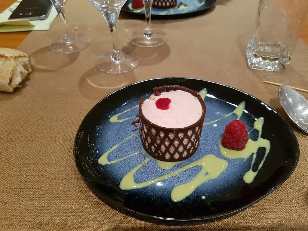 Menu_Restaurant L'aromate_Saint-Aubin-du-Cormier_image_7