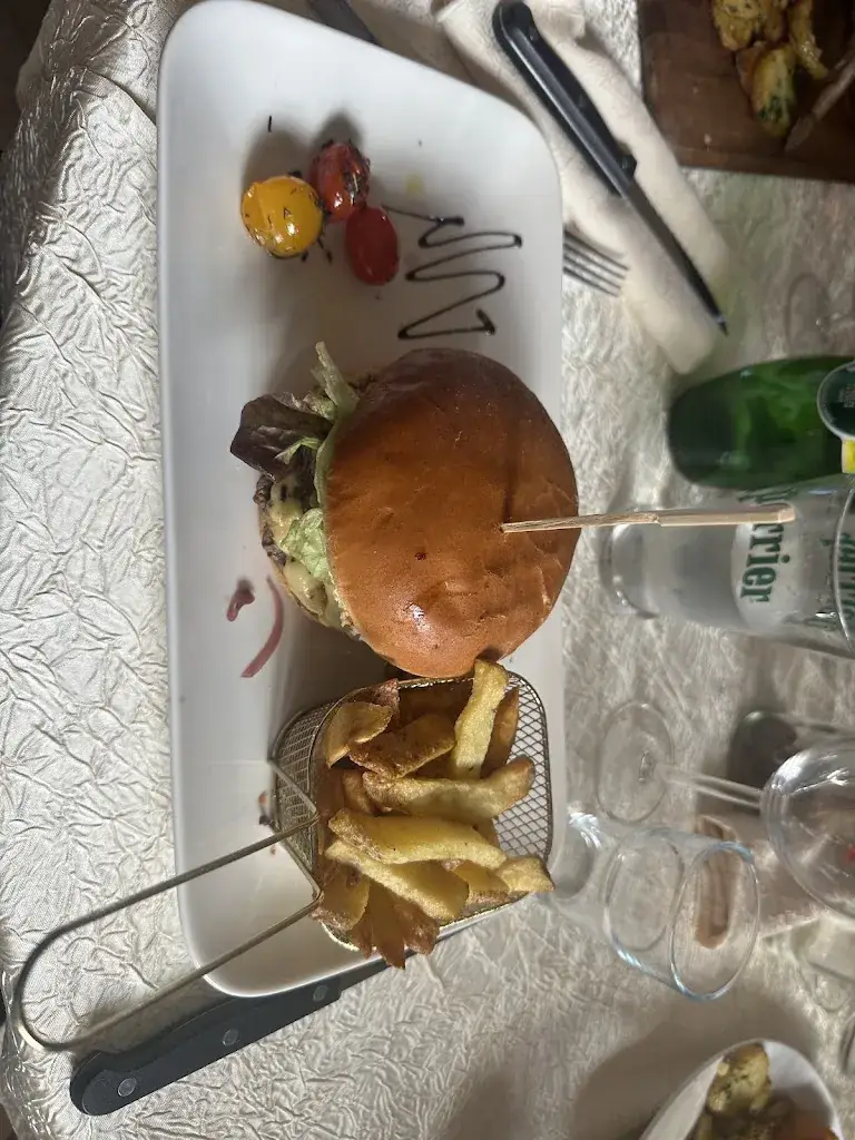 Menu_Hostel De La Source_Chazey-Bons_image_5