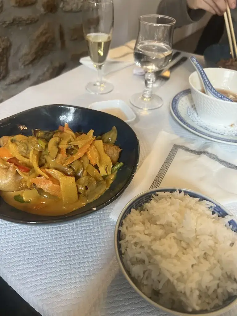 Phnom Penh_Lesneven_slider_image_2